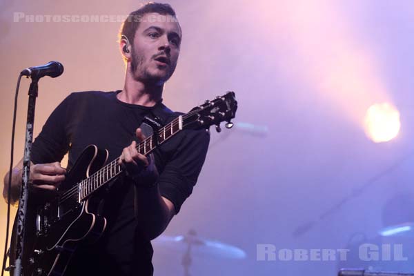 EDITORS - 2014-03-17 - PARIS - La Cigale - Thomas Michael Henry Smith